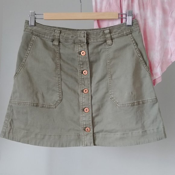 Anthropologie Pilcro Button Cargo Skirt Olive Size 4 - Picture 1 of 6